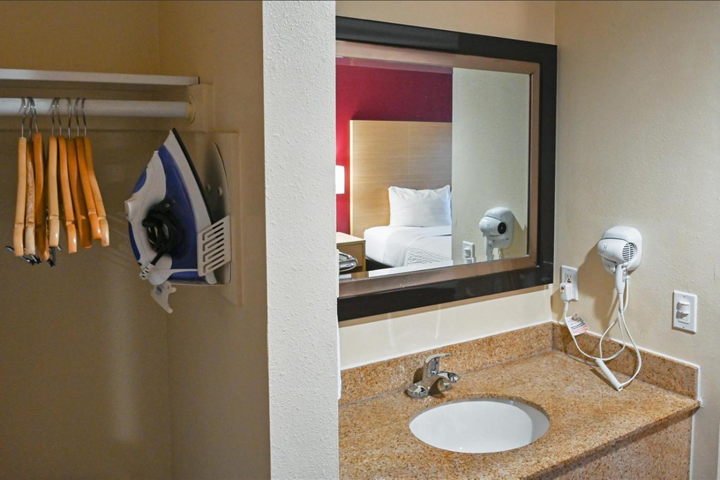 סאות' סן פרנסיסקו Ramada Limited And Suites San Francisco Airport מראה חיצוני תמונה